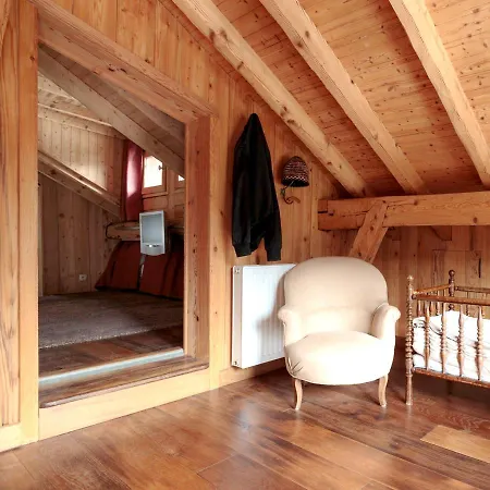 Chalet Route De Mottaret Chalet