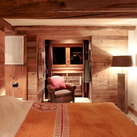 Chalet Chalet Route De Mottaret *